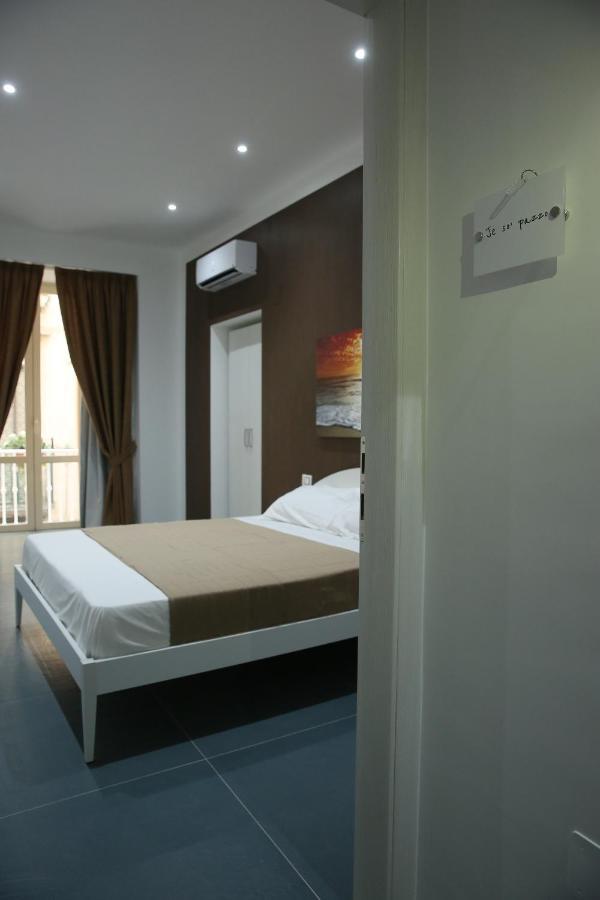 Mascalzone Latino Luxury Gasthuis